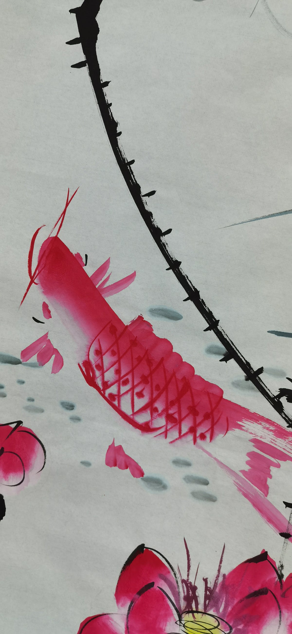 Chinese panting——fish playing under the lotus.  Decorations for living room and lobby.